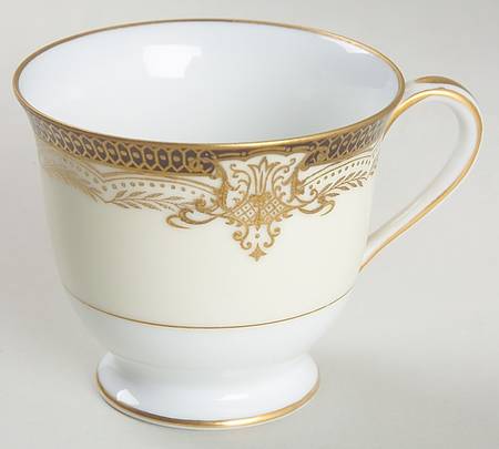 Valiere Footed Demitasse Cup