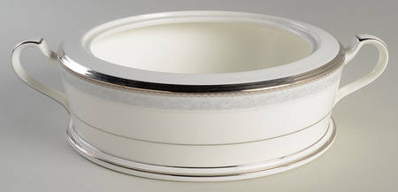 Manderleigh Round Vegetable No Lid