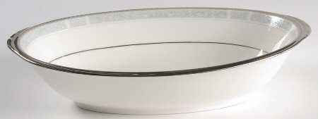 Manderleigh 10" Oval Vegetable Bowl