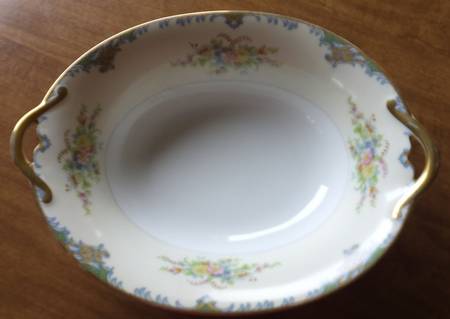 N1643 10" Oval Vegetable Bowl
