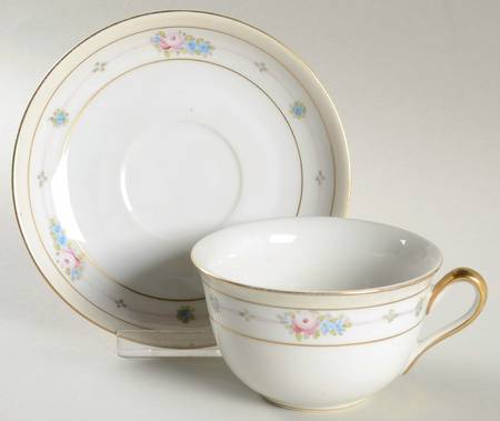 MEI208 Flat Cup & Saucer Set