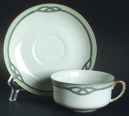 Helena Flat Cup & Saucer Set