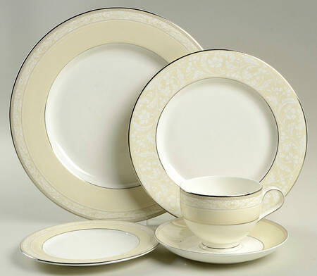 Manassa 40 Piece Estate Set