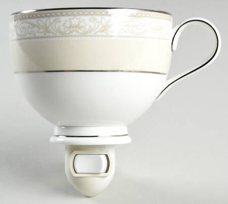 Manassa 1 5/8" + cup (H) Night Light/Cup HC