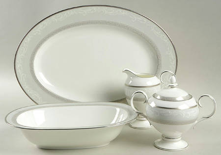 Yasmin 5 Piece Hostess Set