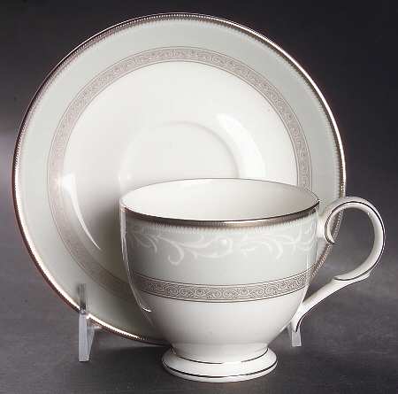Yasmin Footed Cup & Saucer Set