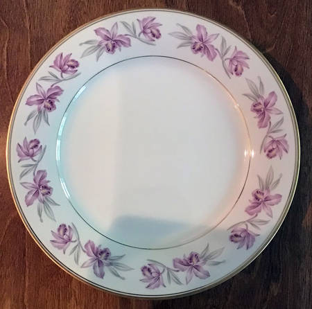 N1673 Salad Plate
