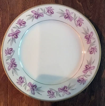 N1673 by Noritake