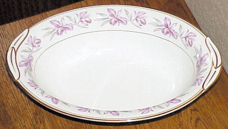 N1673 10" Oval Vegetable Bowl