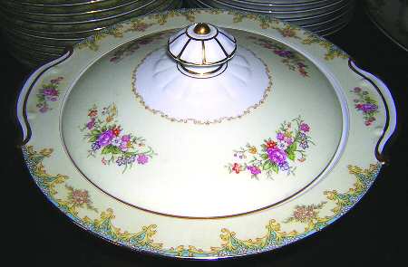 N1687 Round Covered Vegetable