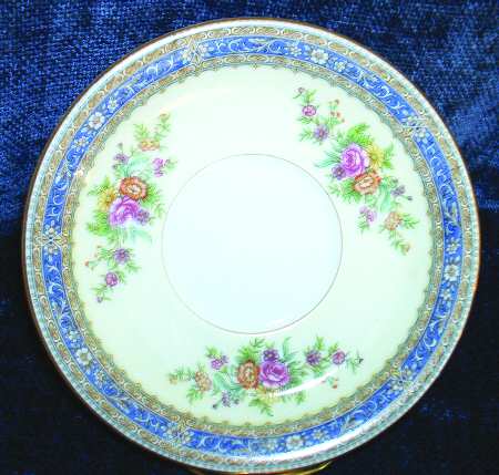 N1712 Saucer