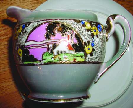 N1715 Creamer