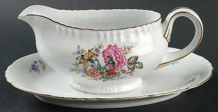 NEF1 Gravy Boat & Underplate