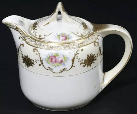 N1733 Large Syrup with Lid