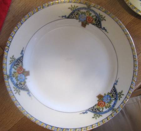 N1737 Bread & Butter Plate