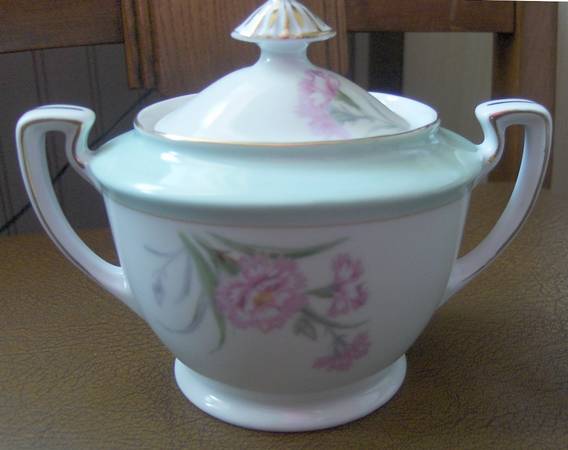 N1751 Sugar Bowl & Lid