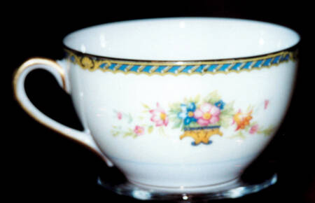 N1757 Flat Cup
