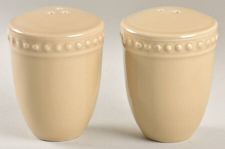 Del Mar Sand Beige Salt & Pepper Set