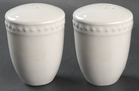 Del Mar Pearl White Salt & Pepper Set
