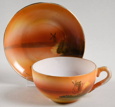 N1763 Child's Cup & Saucer Set