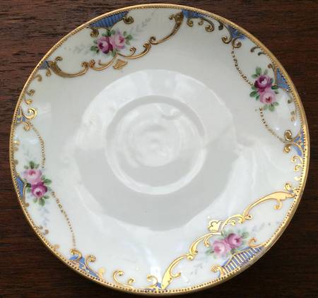 N1774 Saucer