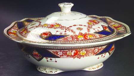 Stafford Round Covered Vegetable