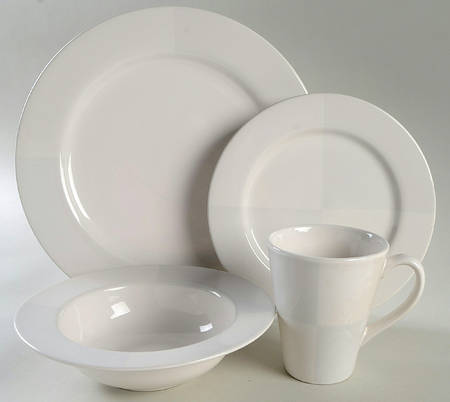 Arctic White 4 Piece Place Setting by Nautica