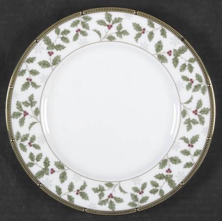 Rochelle Gold Holiday Luncheon Plate