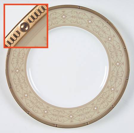 Rochelle Gold Accent Luncheon Plate