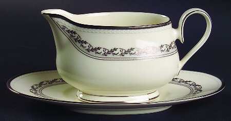 Westover Platinum Gravy Boat & Underplate (Relish/Butter)