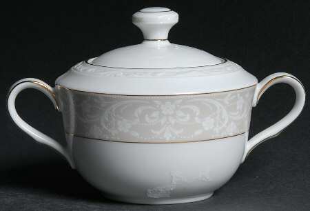 Glenrose Gold Sugar Bowl & Lid