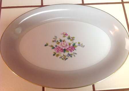N1801 18" Oval Serving Platter