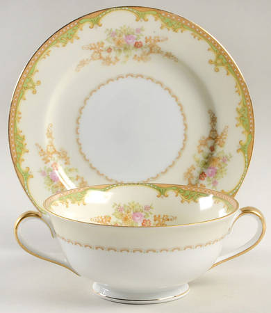 N1809 Footed Cream Soup Bowl & Saucer Set