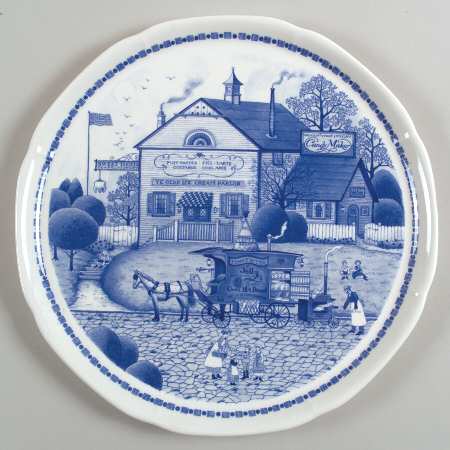 An America For All Seasons Cake Plate