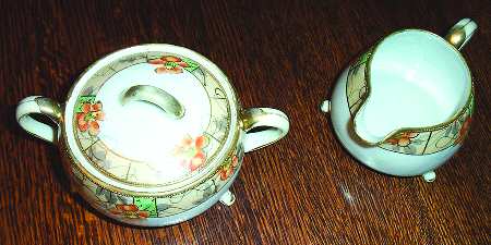 N1812 Sugar Bowl & Lid