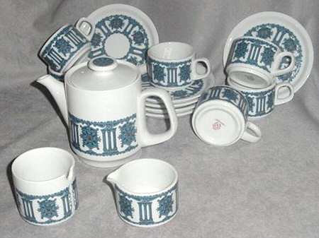 N1817 Teapot & Lid