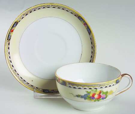 N1837 Flat Cup & Saucer Set