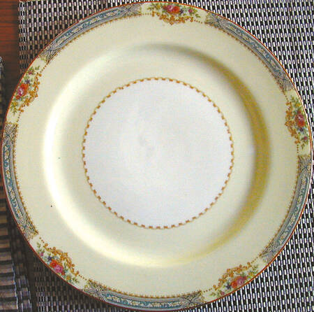 N1869 by Noritake