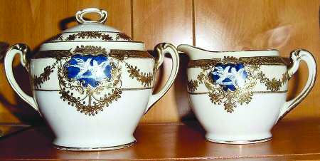 N1888 Sugar Bowl & Lid