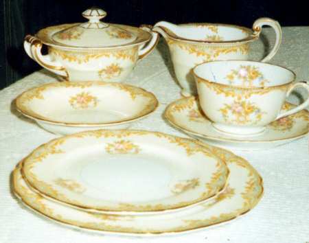 N1910 Dinner Plate