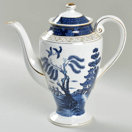 Blue Willow Mini Coffee Pot & Lid
