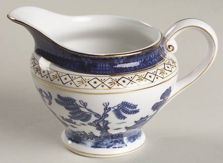 Blue Willow Creamer by Nikko