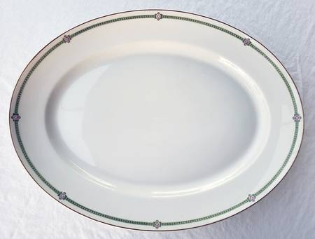 MEI1366 16" Oval Serving Platter
