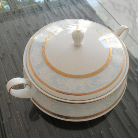 Norwich by Noritake