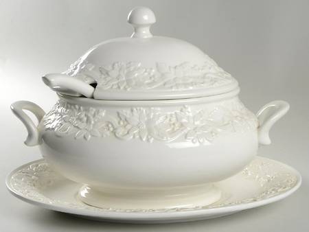 Christmas Poinsettia Tureen & Lid w/Ladle & Underplate