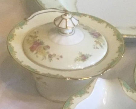 N1957 Sugar Bowl & Lid