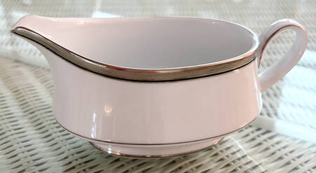 Renwick Platinum Gravy Boat