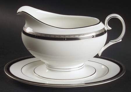 Patrina Platinum Gravy Boat & Underplate (Relish/Butter)