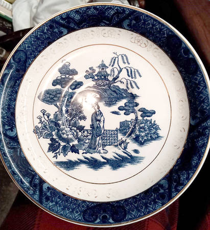 H1234 Saucer