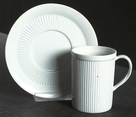 NM9 Flat Demitasse Cup & Saucer Set